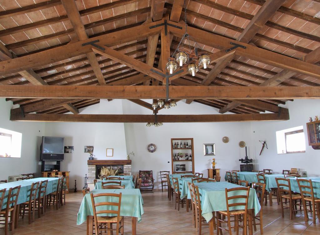 Agriturismo Casella Del Piano Gubbio Eksteriør bilde