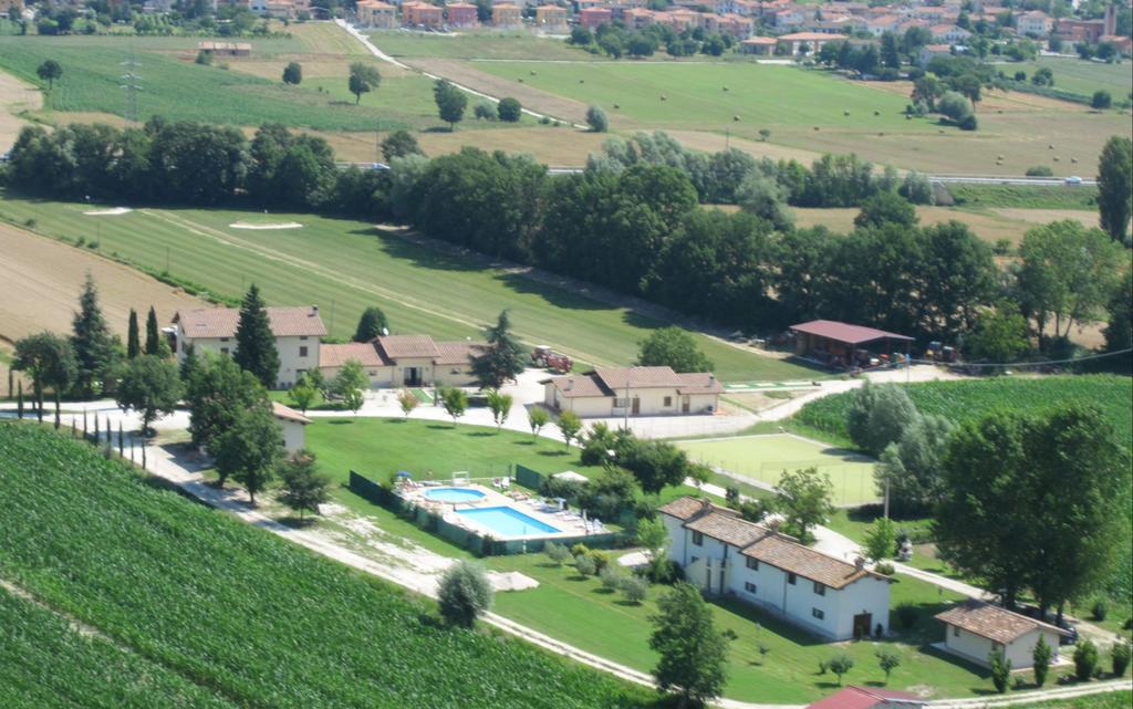 Agriturismo Casella Del Piano Gubbio Eksteriør bilde